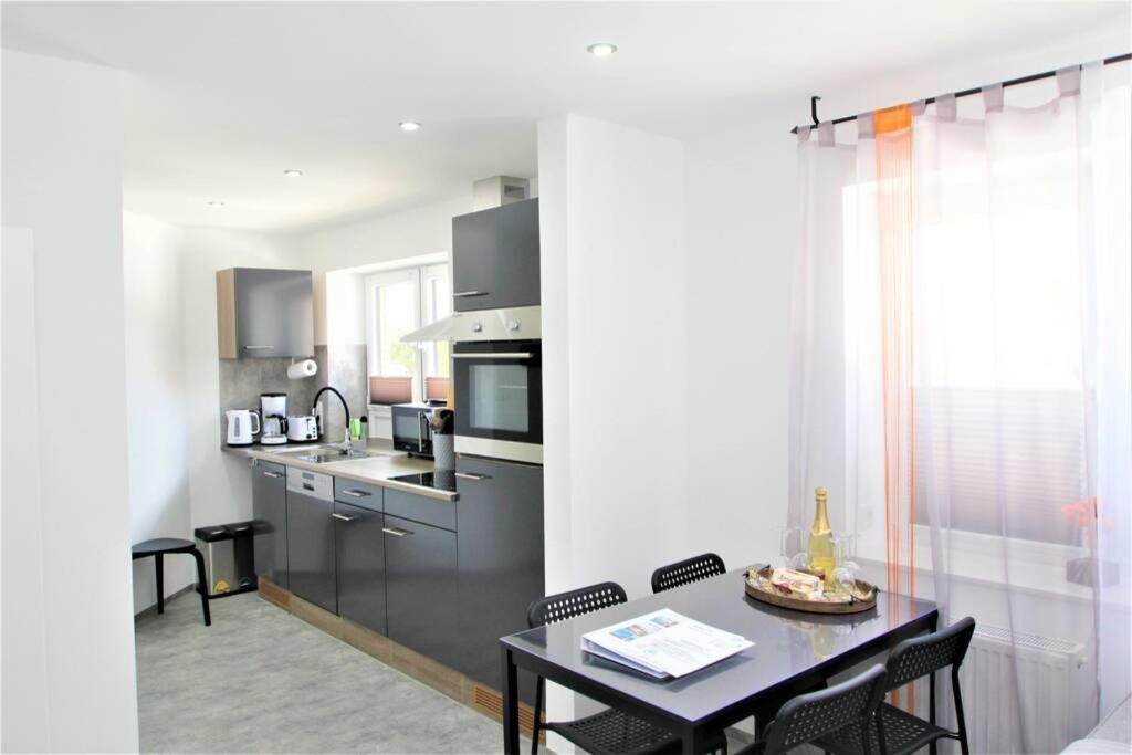 Gluecks-Burg Wolke Apartment Gluecksburg Ngoại thất bức ảnh